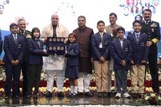 Veer Gatha 4.0: Raksha Mantri and Education Minister Felicitate Super-100 Winners